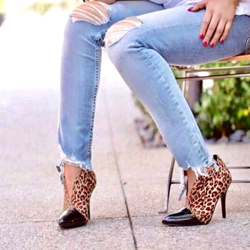 Leopard Slit Front Bootie - Picture 5 of 5